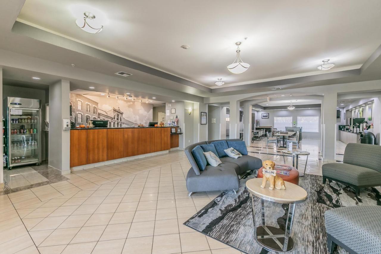 Hotel La Quinta By Wyndham Granbury Zewnętrze zdjęcie