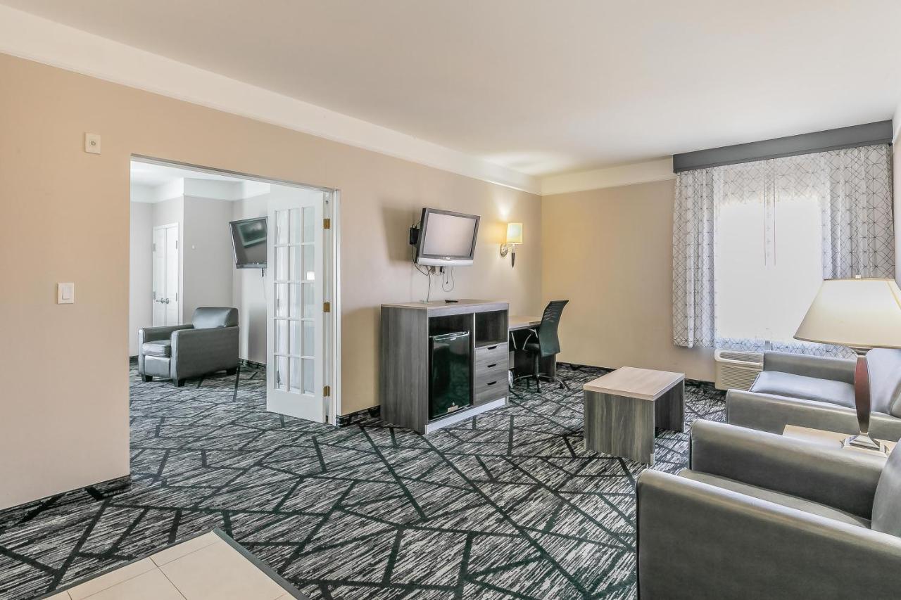Hotel La Quinta By Wyndham Granbury Zewnętrze zdjęcie